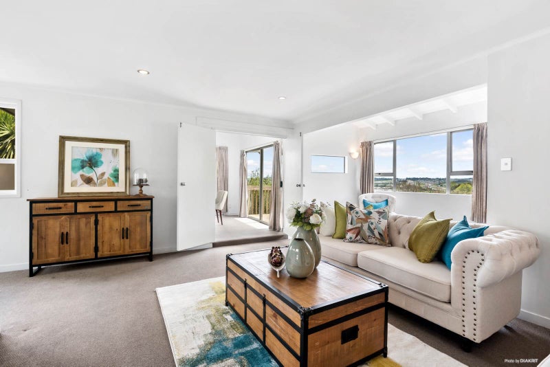 120 Sunset Road, Unsworth Heights, Auckland - Carousel 2