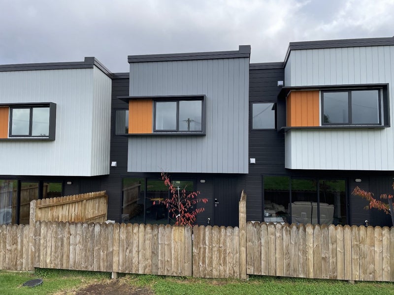 198D Forrest Hill Road, Forrest Hill, Auckland - Carousel 1