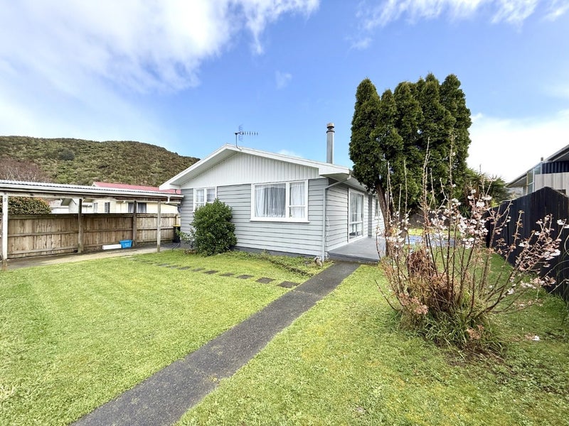 59 Parenga Street, Wainuiomata, Lower Hutt - Carousel 1
