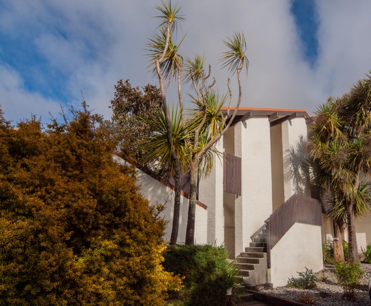 141F Churton Drive, Churton Park, Wellington - Carousel 1
