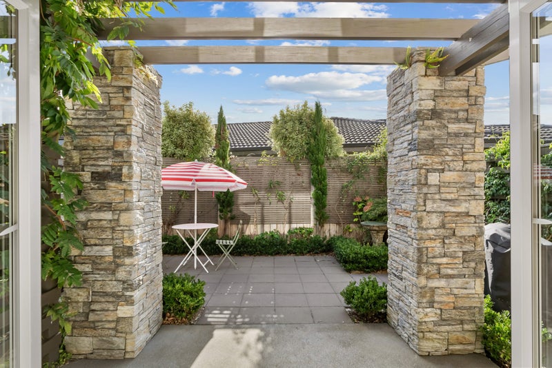 83 Barbados Way, One Tree Point - Carousel 2