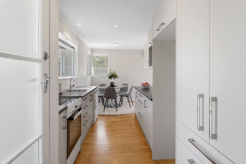 62 Lauderdale Road, Birkdale, Auckland - Carousel 25