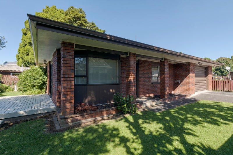 2/332 Great South Road, Ōpaheke, Papakura - Carousel 1