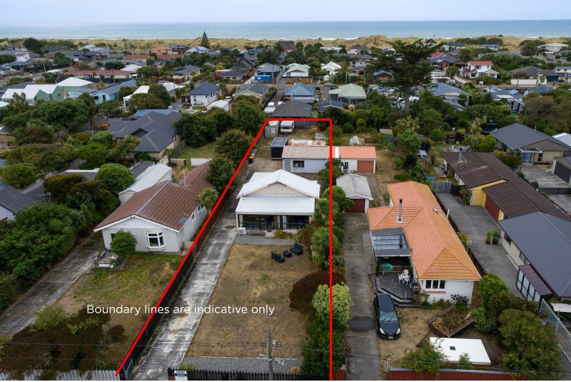 261 Estuary Road, South New Brighton, Christchurch - Carousel 1