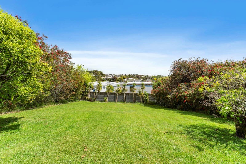 108 Archers Road, Glenfield, Auckland - Carousel 2