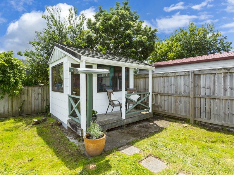 27 Kentucky Street, Totara Park, Upper Hutt - Carousel 26