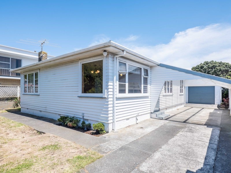 101 Ira Street, Miramar, Wellington - Carousel 1