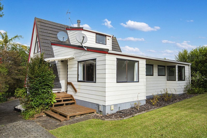12 Takahe Street, Tikipunga, Whangarei - Carousel 2