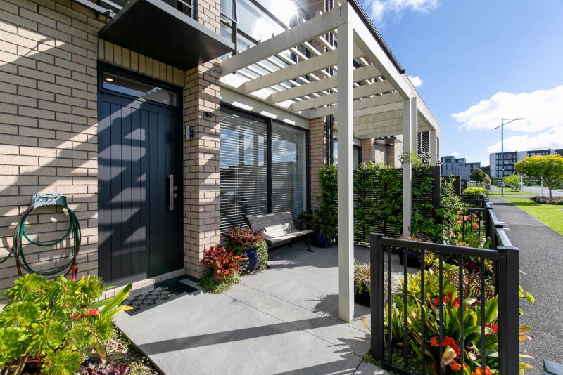 7A Guyon Street, Stonefields, Auckland - Carousel 2