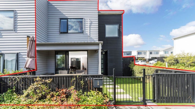 16 Hiki Street, Hobsonville, Auckland - Carousel 1