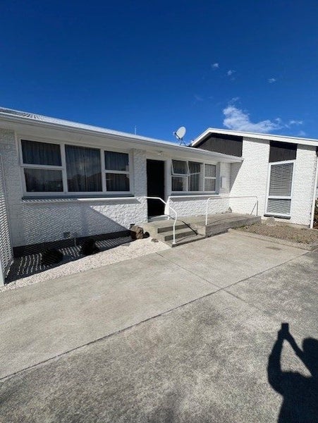2/15 Bowen Street, Upper Riccarton, Christchurch - Carousel 1