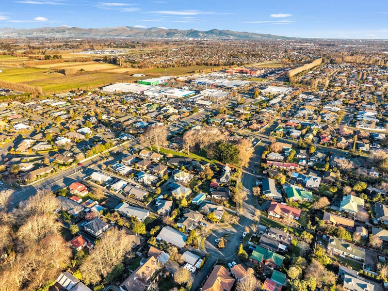 18 Tisch Place, Belfast, Christchurch - Carousel 35