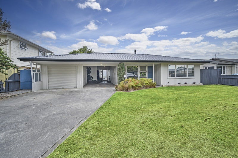 66 Flaxmere Avenue, Flaxmere, Hastings - Carousel 2