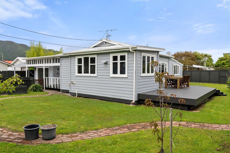 5 Mason Street, Moera, Lower Hutt - Carousel 1