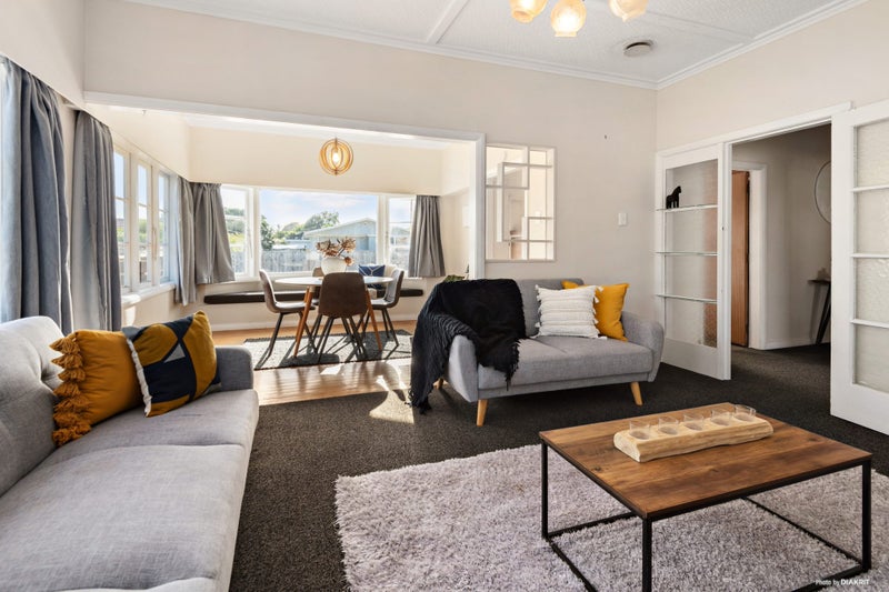 58 Galloway Street, Hamilton East, Hamilton - Carousel 2