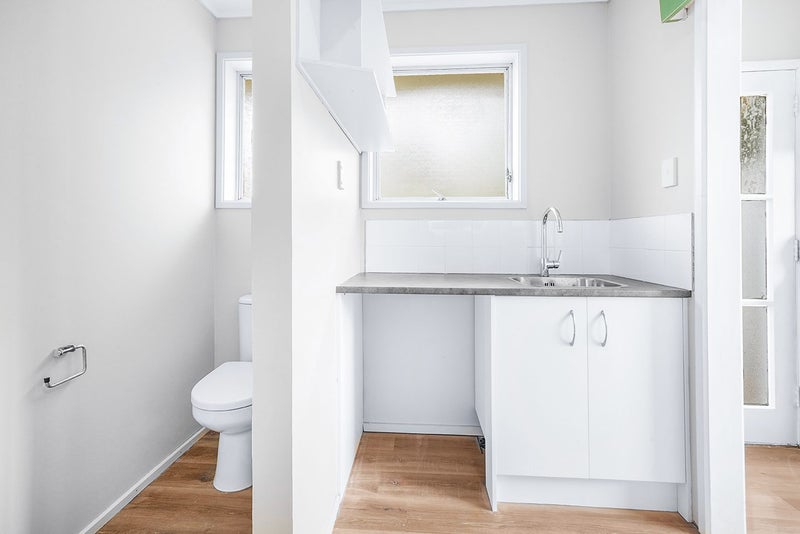 14B Anderson Road, Deanwell, Hamilton - Carousel 9