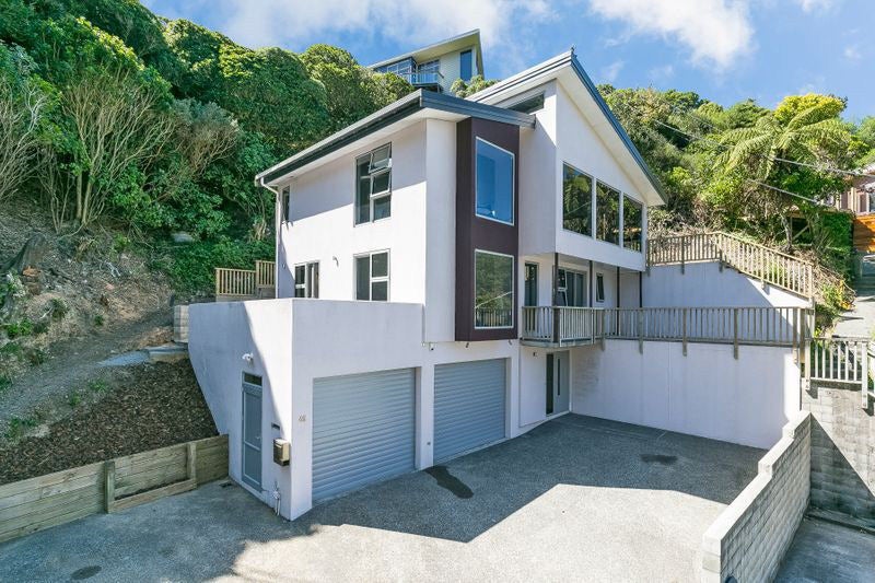 45 Onslow Road, Khandallah, Wellington - Carousel 1