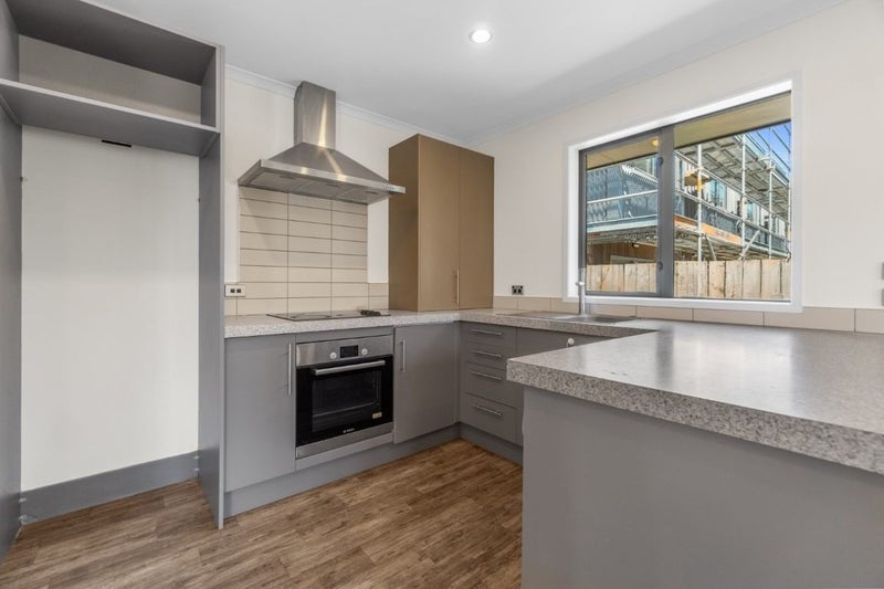 20 Stadium Lane, Whitiora, Hamilton - Carousel 2