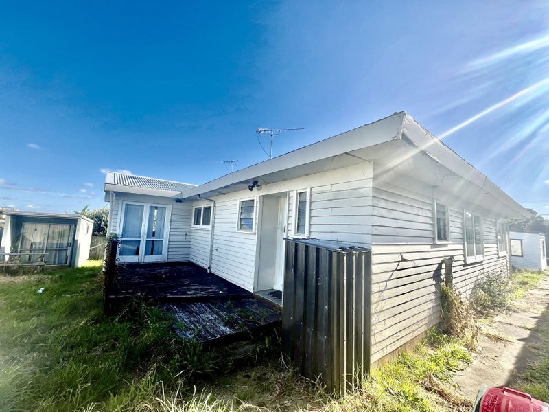 13 Rimu Road, Manurewa, Auckland - Carousel 2