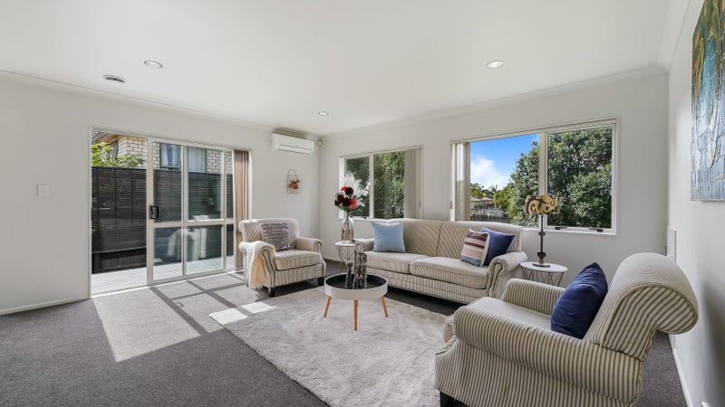 58 Blanes Road, Weymouth, Auckland - Carousel 2