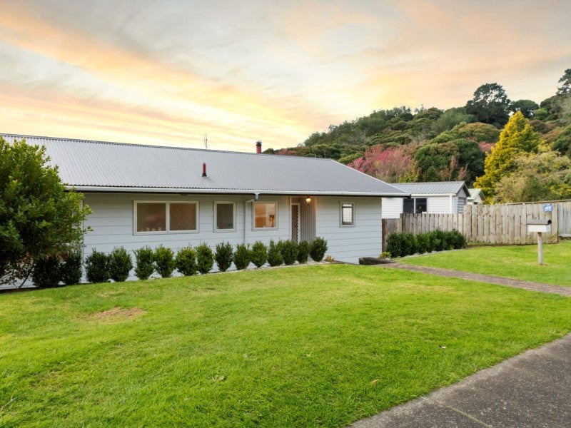 28 Dingadee Street, Welcome Bay, Tauranga - Carousel 25
