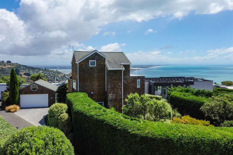 18 Godley Drive, Scarborough, Christchurch - Carousel 1