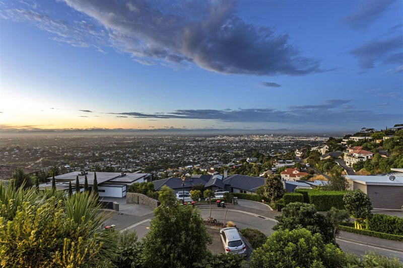 9 Roystone Way, Huntsbury, Christchurch - Carousel 2