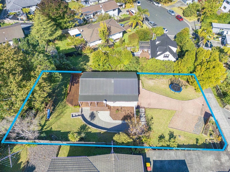 15 Tacitus Place, Totara Vale, Auckland - Carousel 2