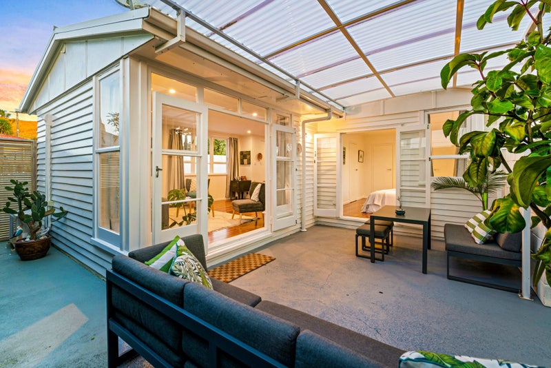 1/6 Titoki Avenue, Māngere Bridge, Auckland - Carousel 2