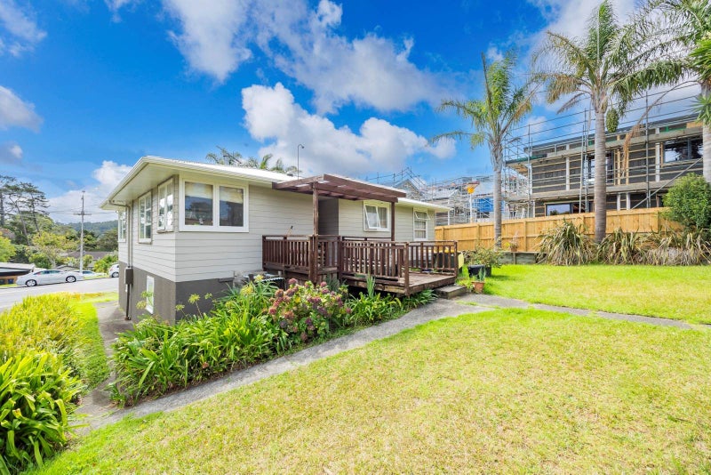 155 Beach Haven Road, Beach Haven, Auckland - Carousel 24