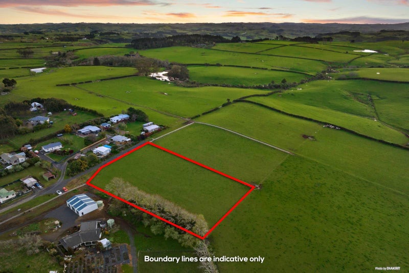 990B Highway 22, Tuakau - Carousel 2