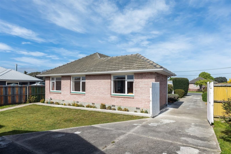 347 Breezes Road, Aranui, Christchurch - Carousel 13