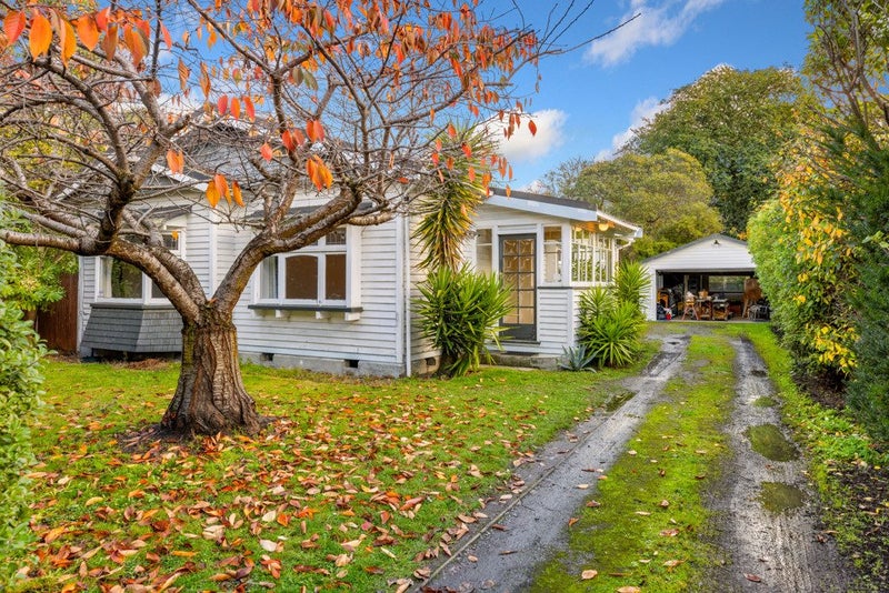 725 Gloucester Street, Avonside, Christchurch - Carousel 1