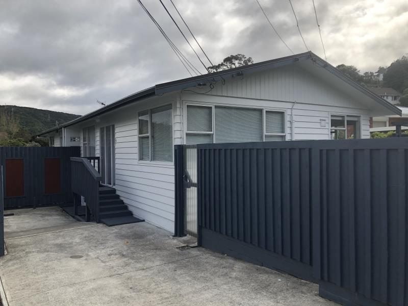 3A James Grove, Stokes Valley, Lower Hutt - Carousel 1