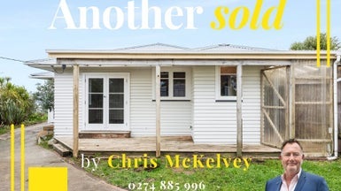 16 Balmain Street, Newlands, Wellington - Carousel 1