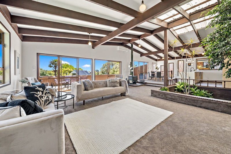 77 Muir Avenue, Mangere Bridge, Auckland - Carousel 2