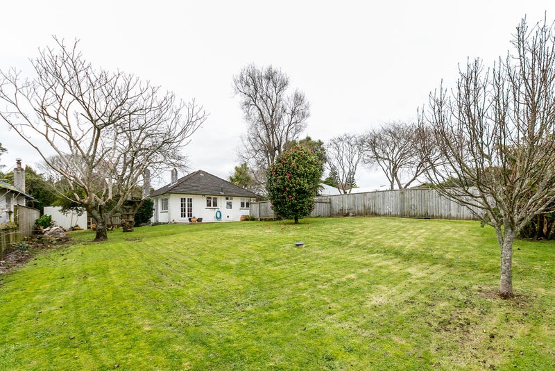 48 Brooklands Road, Brooklands, New Plymouth - Carousel 2