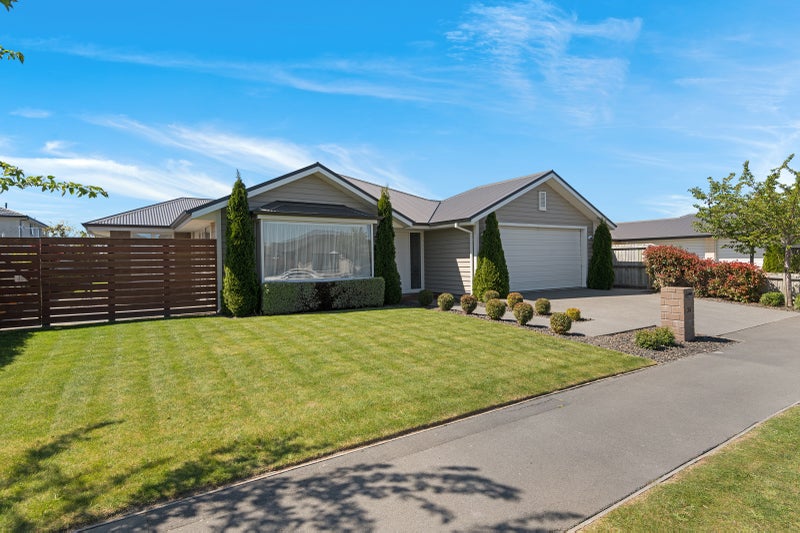 36 Josephine Crescent, Aidanfield, Christchurch - Carousel 1