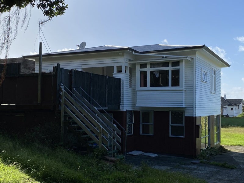 35 Raurenga Avenue, Royal Oak, Auckland - Carousel 1