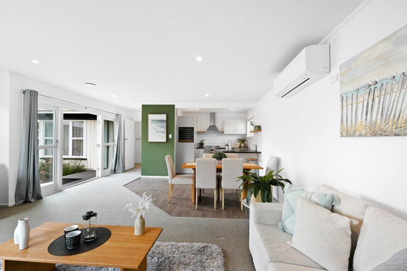 68 Fitzroy Avenue, Fitzroy, Hamilton - Carousel 2