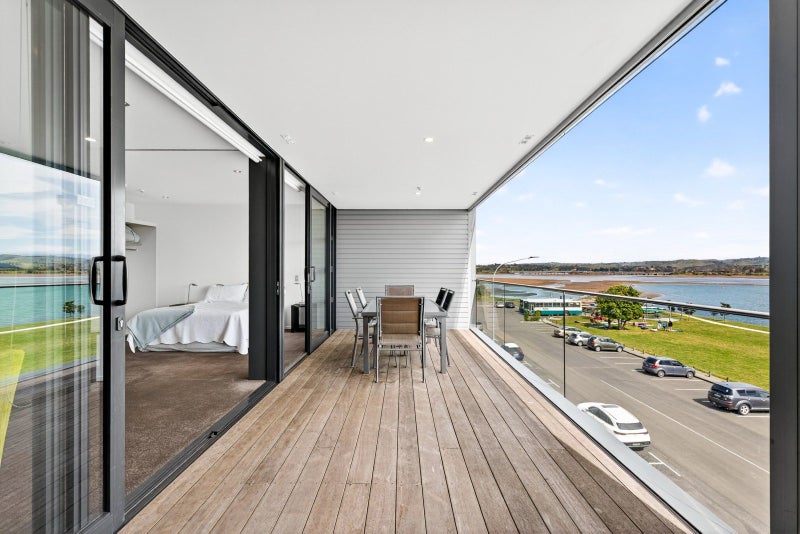 407/7 Humber Street, Pandora, Napier - Carousel 2