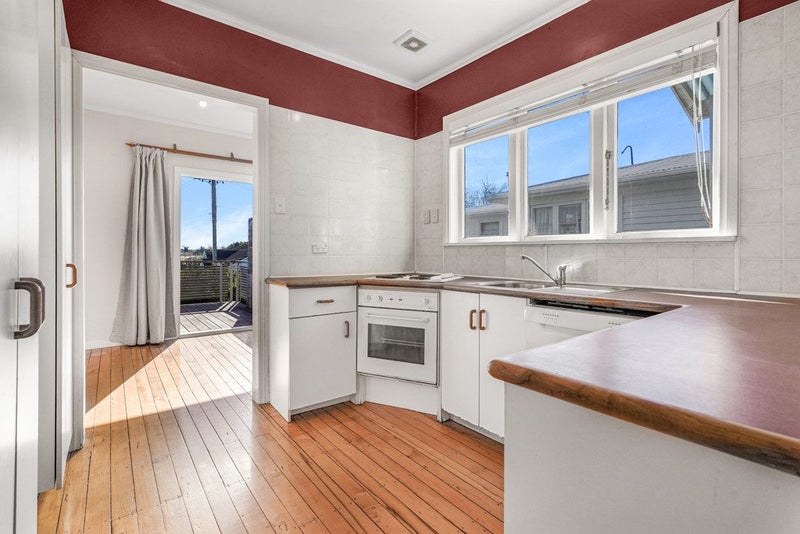 54 Vercoe Road, Beerescourt, Hamilton - Carousel 2