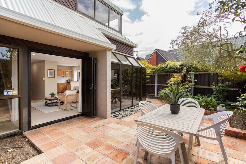 75A Aikmans Road, Merivale, Christchurch - Carousel 1