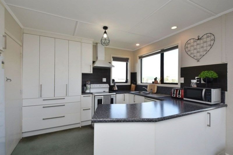 216 Conyers Street, Strathern, Invercargill - Carousel 2