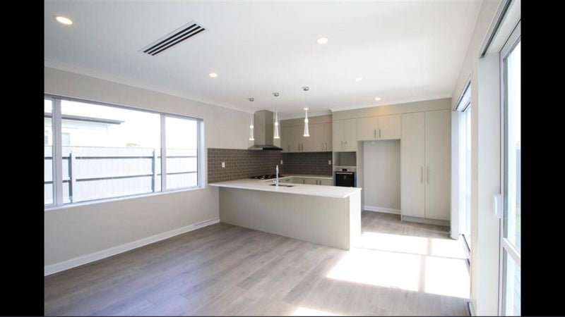 13 Hangar Lane, Whenuapai, Auckland - Carousel 2