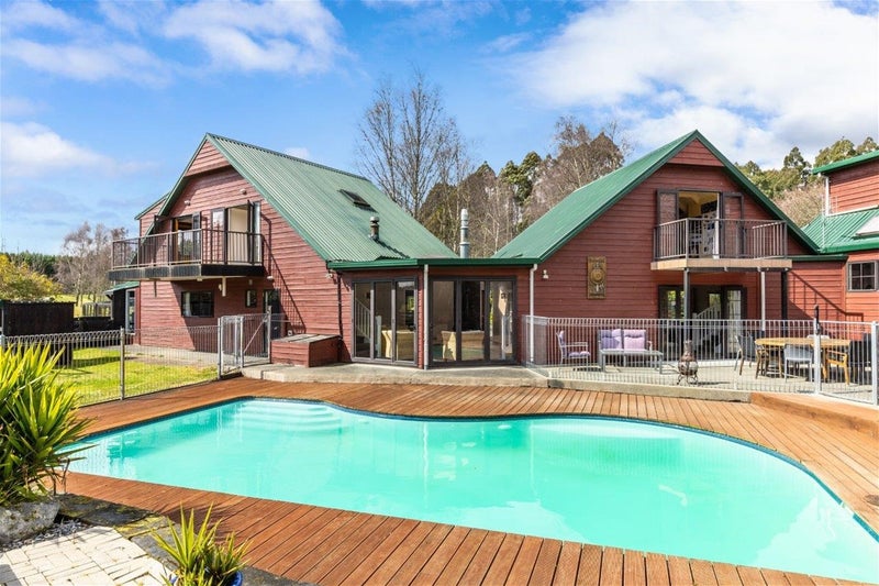 144 Caroline Drive, Taupo - Carousel 2