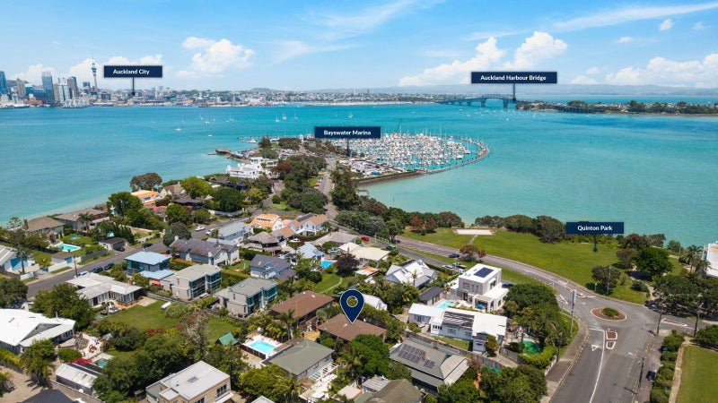 2/3 Bayswater Avenue, Bayswater, Auckland - Carousel 22