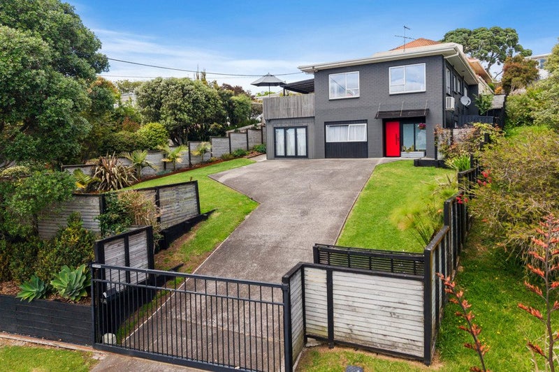 1/18 Mizpah Road, Torbay, Auckland - Carousel 2