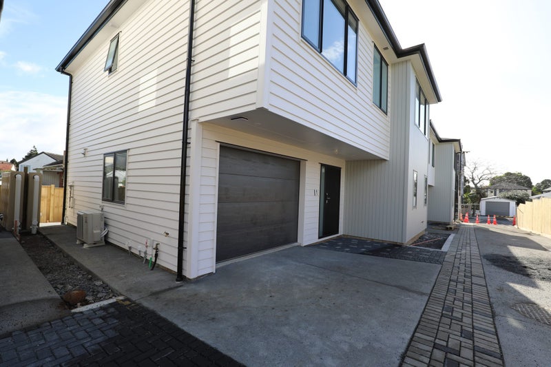 4B Cullen Avenue, Wesley, Auckland - Carousel 1
