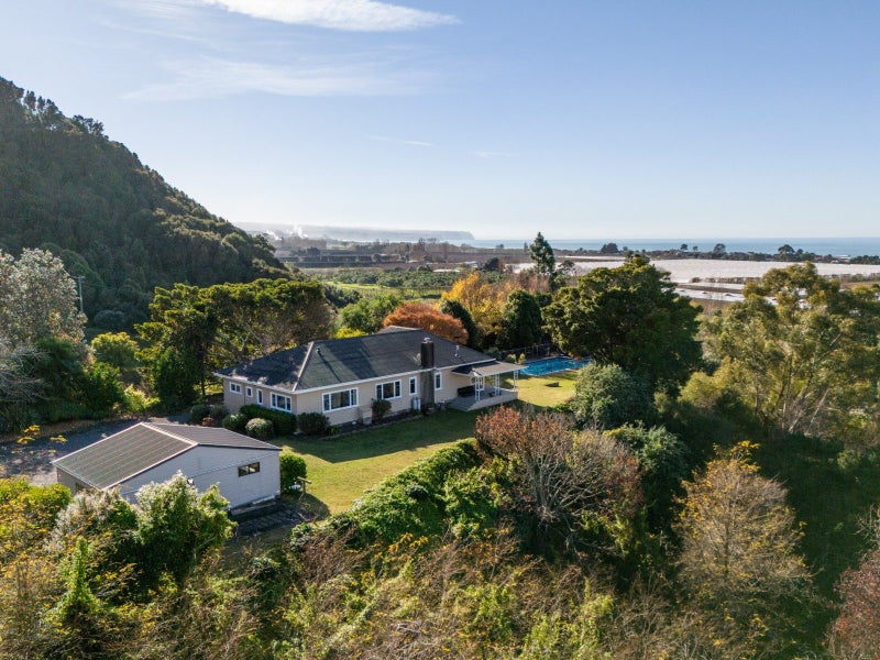 755 Main North Road, Bay View, Napier - Carousel 1